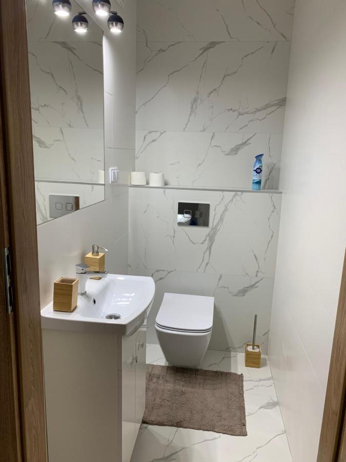 Апартаменти Apartament105mokotow *